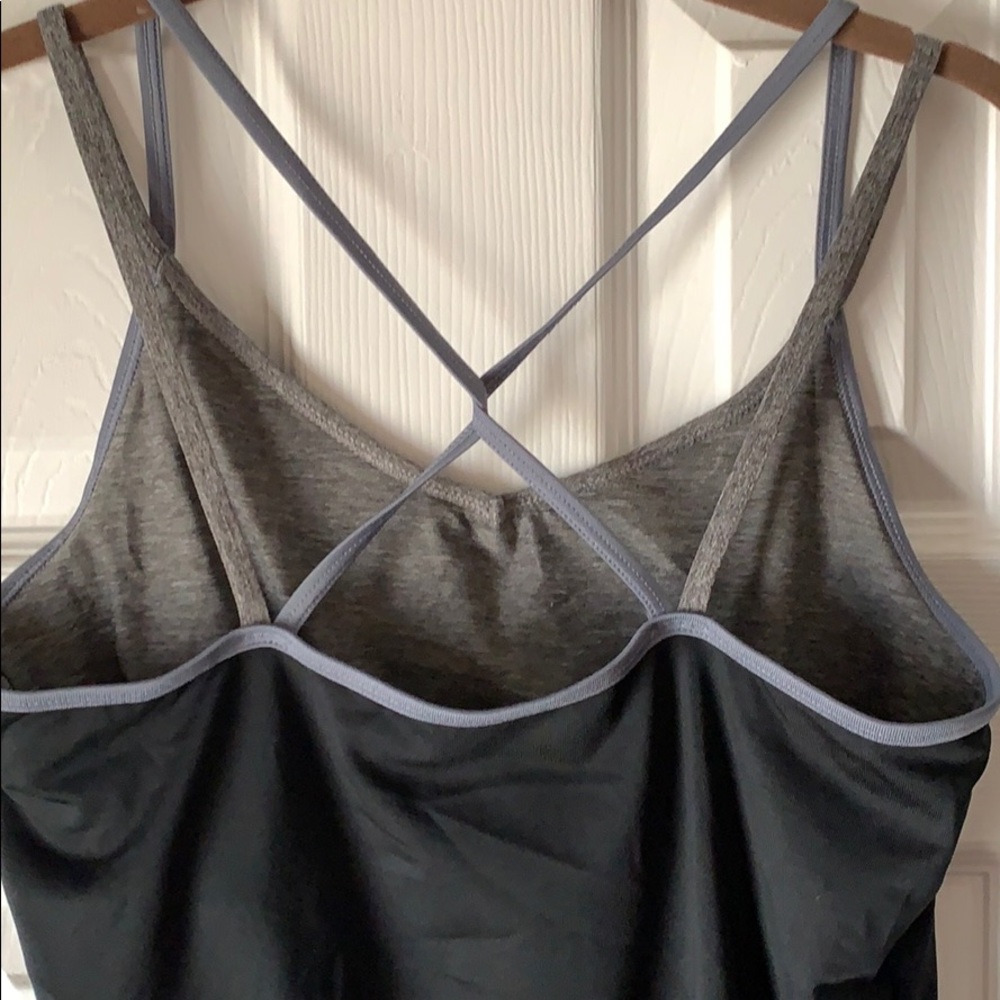 Workout Top - Picture 3 of 7